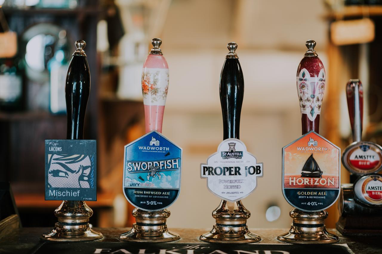 The Falkland Arms チッピング・ノートン エクステリア 写真
