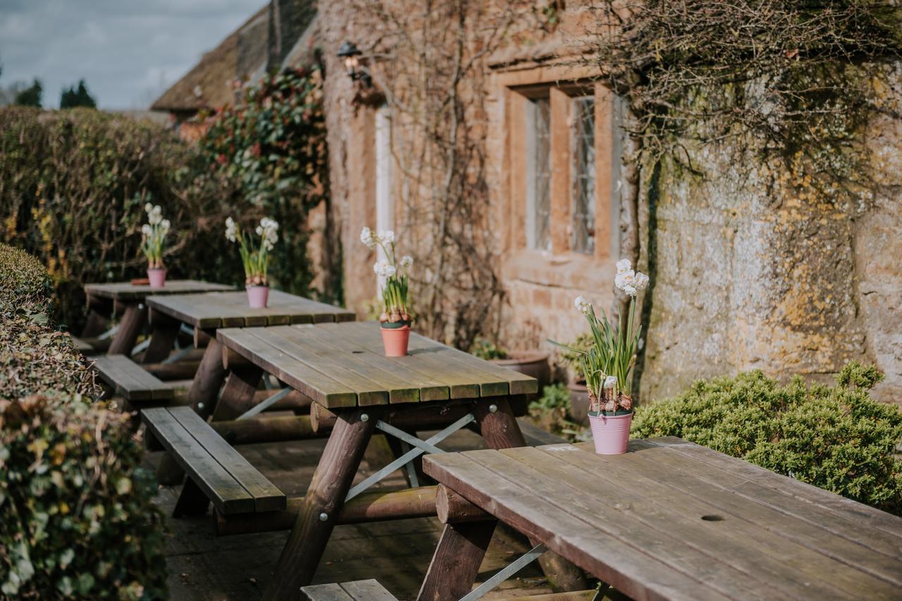 The Falkland Arms チッピング・ノートン エクステリア 写真